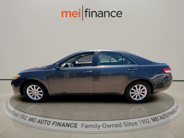 2011 Toyota Camry XLE V6 6-Spd AT