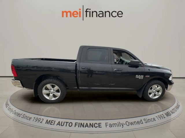 2019 RAM 1500 ST Crew Cab 4WD