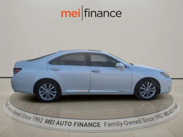 2011 Lexus ES 350 4D SEDAN