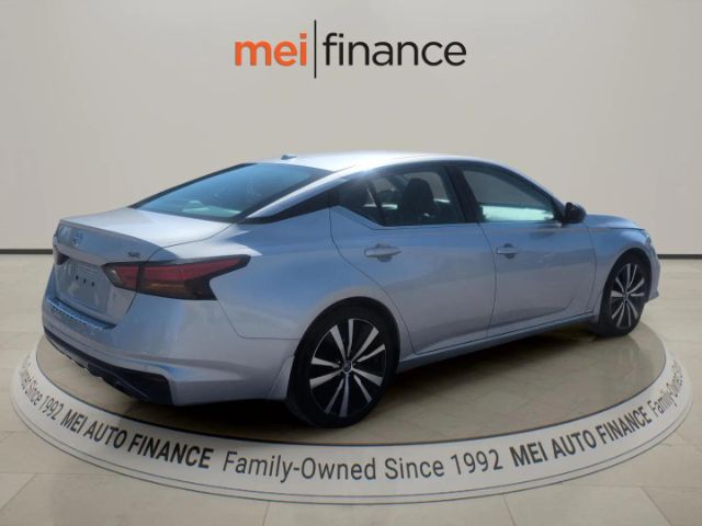 2020 Nissan Altima SR FWD