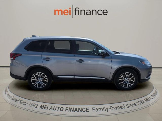 2018 Mitsubishi Outlander ES