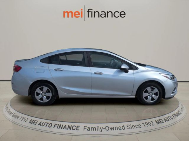 2017 Chevrolet Cruze LS Auto
