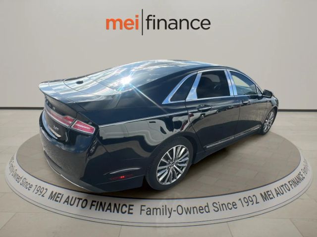 2017 Lincoln MKZ 4C 4D SEDAN SELECT