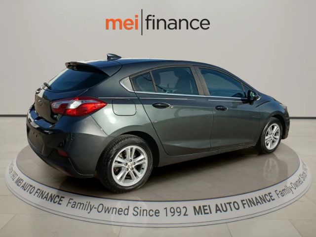 2017 Chevrolet Cruze LT Auto