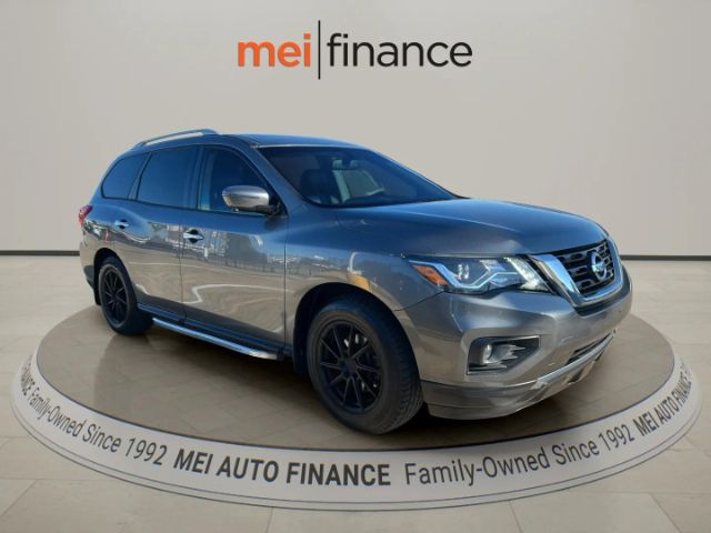 2018 Nissan Pathfinder SL