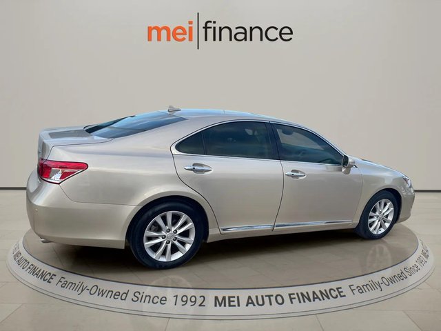 2011 Lexus ES 350 4D SEDAN