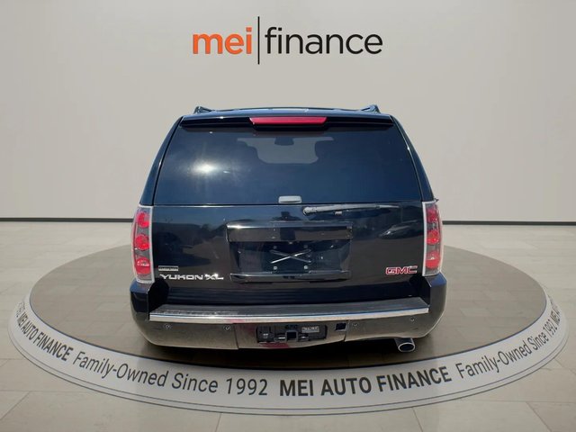 2012 GMC Yukon Denali XL 2WD