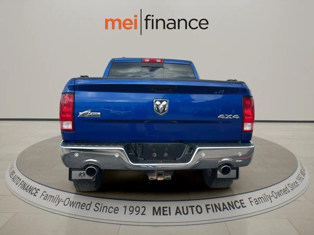 2017 Ram 1500 BIG HORN Crew Cab 4WD